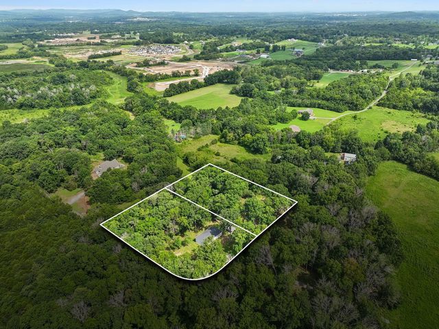2505 Fly Ln, Nolensville, TN 37135