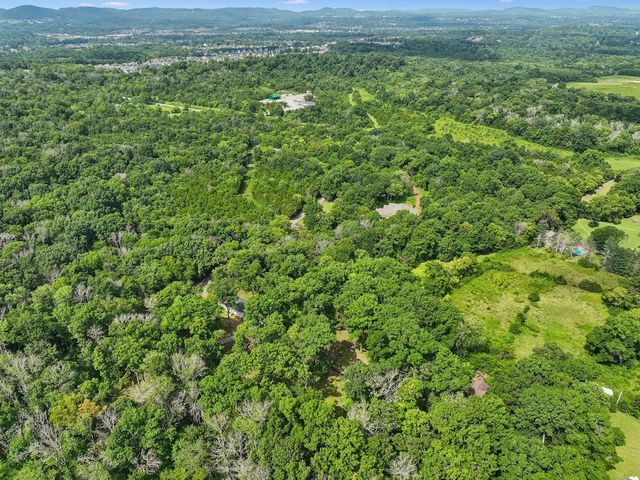 2505 Fly Ln, Nolensville, TN 37135