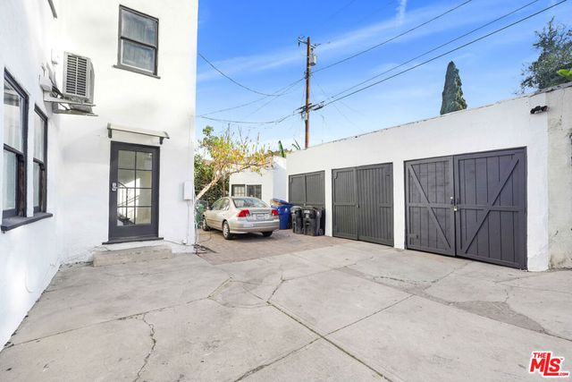852 N Oxford Avenue, Los Angeles, CA 90029