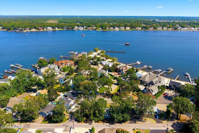 55 Reservation Row, Brick, NJ 08723