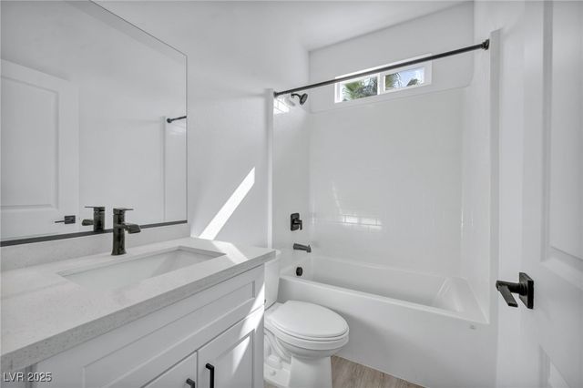 383 North 16th Street, Las Vegas, NV 89101