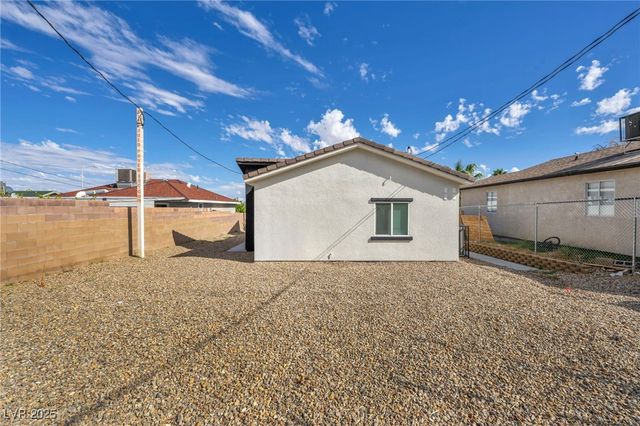 383 North 16th Street, Las Vegas, NV 89101