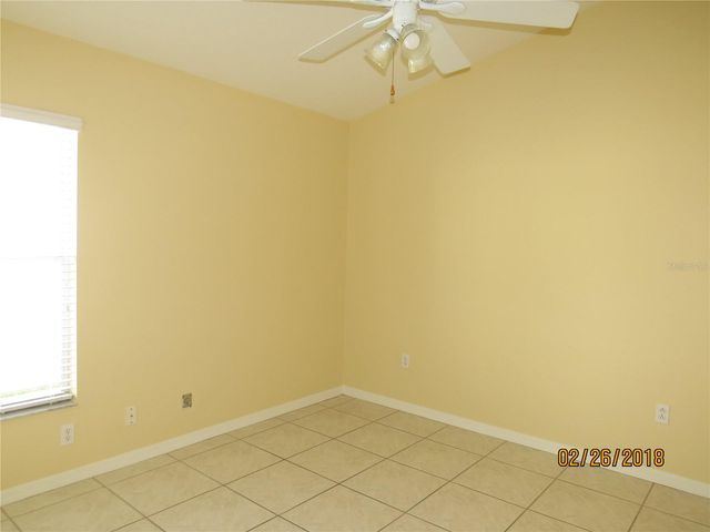 9427 HUNTERS POND DRIVE, Tampa, FL 33647