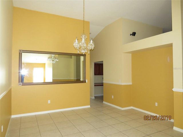 9427 HUNTERS POND DRIVE, Tampa, FL 33647