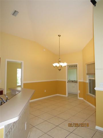9427 HUNTERS POND DRIVE, Tampa, FL 33647