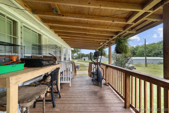 1979 E Davis, Durant, OK 74701