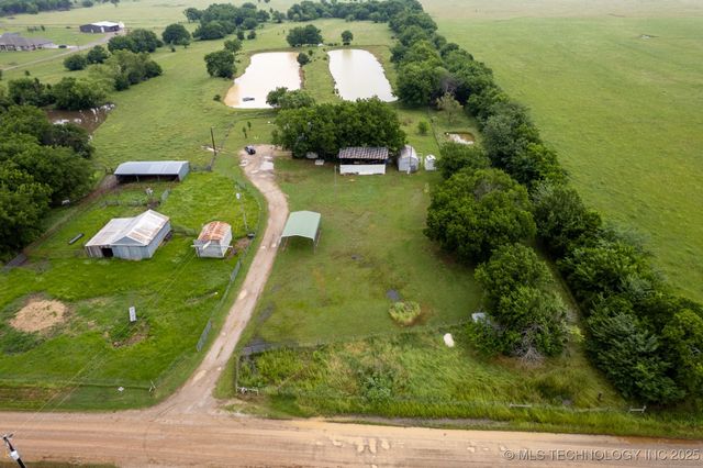 1979 E Davis, Durant, OK 74701