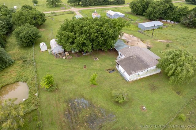 1979 E Davis, Durant, OK 74701
