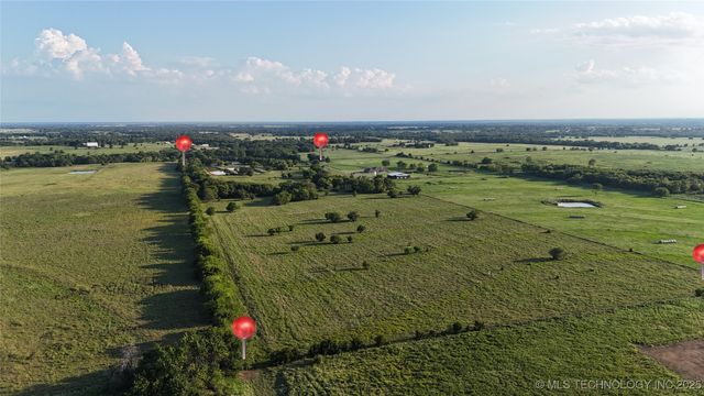 1979 E Davis, Durant, OK 74701