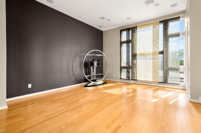 2316 Sperber, Houston, TX 77003