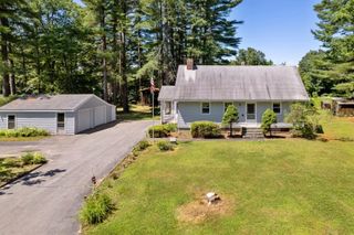 5 Estey Drive, Londonderry, NH 03053