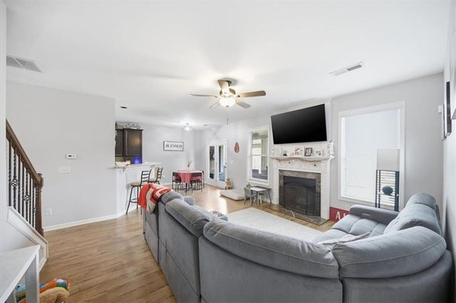 5050 Glencliff Drive, Sugar Hill, GA 30518