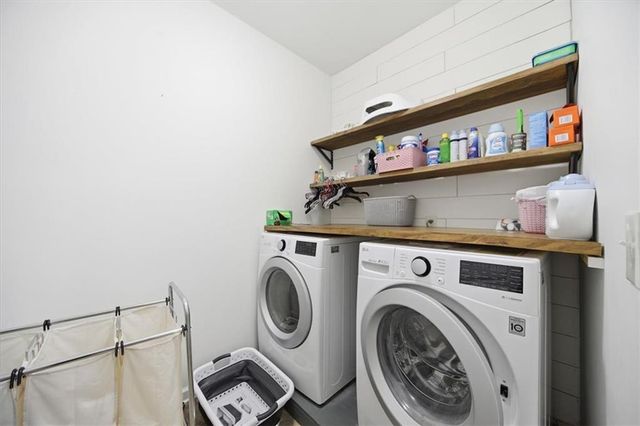 5050 Glencliff Drive, Sugar Hill, GA 30518