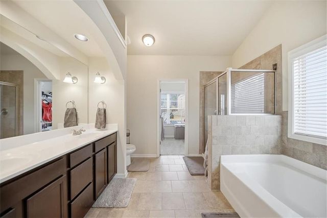 5050 Glencliff Drive, Sugar Hill, GA 30518