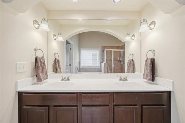 5050 Glencliff Drive, Sugar Hill, GA 30518