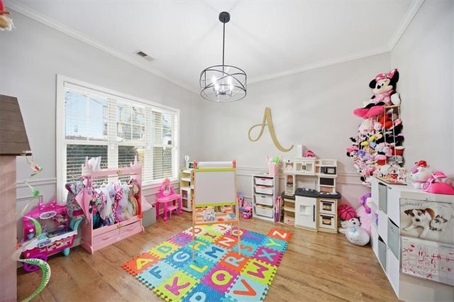 5050 Glencliff Drive, Sugar Hill, GA 30518