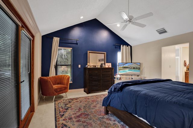 772 Juniper Place, Wellington, FL 33414