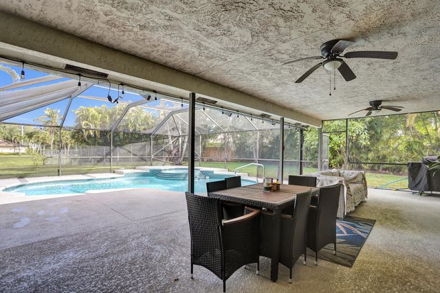 772 Juniper Place, Wellington, FL 33414
