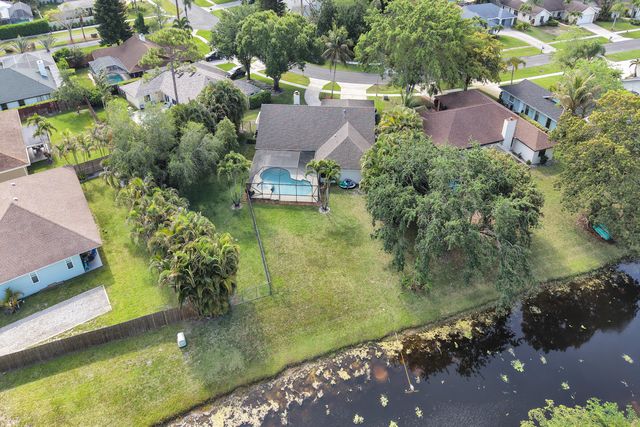 772 Juniper Place, Wellington, FL 33414