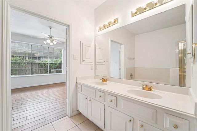 14420 Walters Road 55, Houston, TX 77014