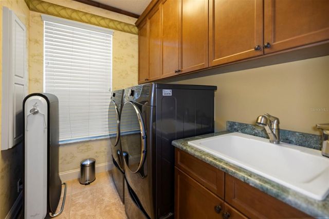 4165 MORENO DRIVE, Palm Harbor, FL 34685