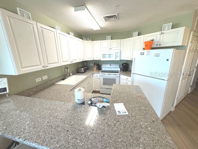 10 N Forest Beach Dr Apt 2213, Hilton Head Island, SC 29928