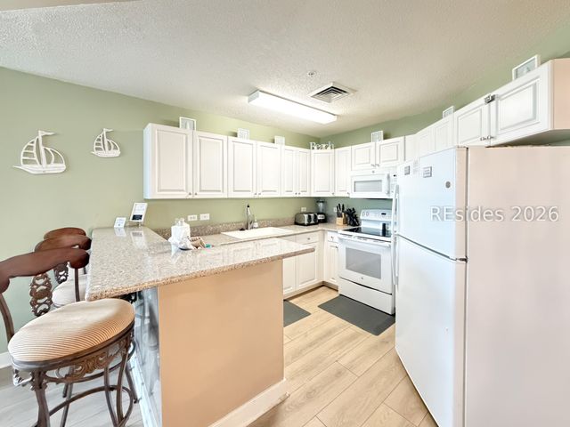 10 N Forest Beach Dr Apt 2213, Hilton Head Island, SC 29928