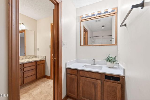 206 Wild Turkey Trail, Chapel Hill, NC 27516