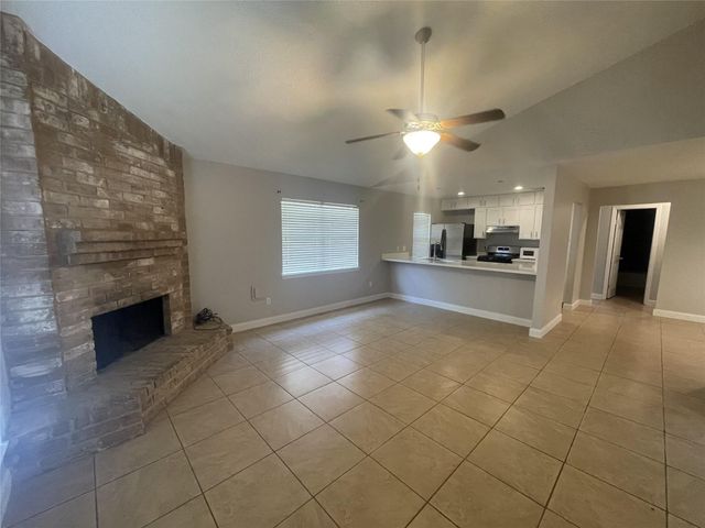 1051 Sierra Shadows Drive, Katy, TX 77450