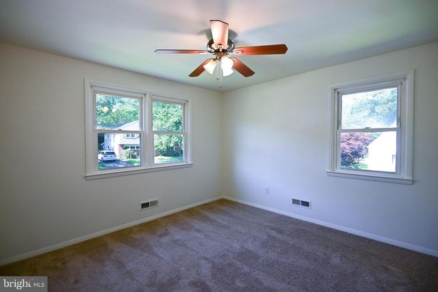 916 BEAVERBANK CIR, Baltimore, MD 21286