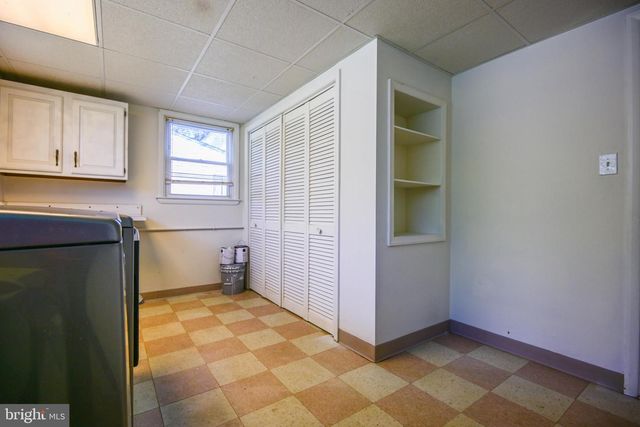 916 BEAVERBANK CIR, Baltimore, MD 21286