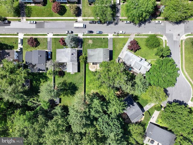 916 BEAVERBANK CIR, Baltimore, MD 21286
