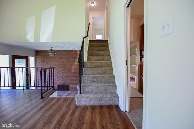 916 BEAVERBANK CIR, Baltimore, MD 21286