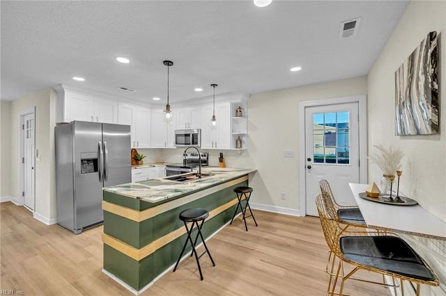 2409 Peach ST, Portsmouth, VA 23704