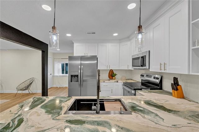 2409 Peach ST, Portsmouth, VA 23704