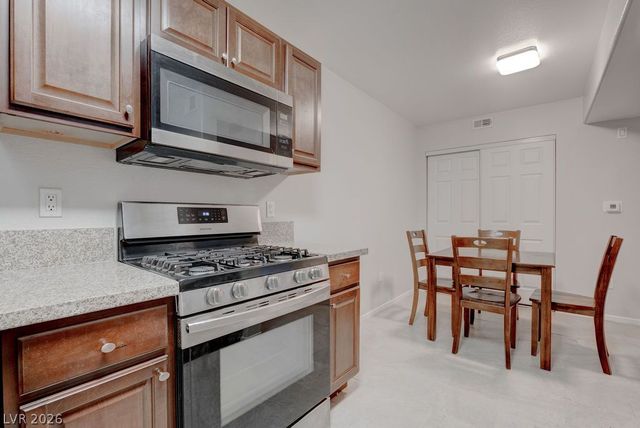 7885 West Flamingo Road 1016, Las Vegas, NV 89147