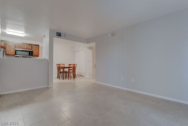 7885 West Flamingo Road 1016, Las Vegas, NV 89147