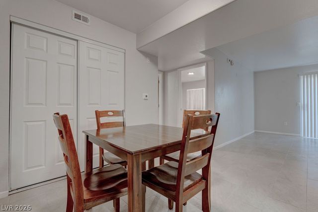 7885 West Flamingo Road 1016, Las Vegas, NV 89147