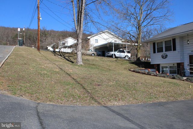 111 HIGH LN, Cumberland, MD 21502