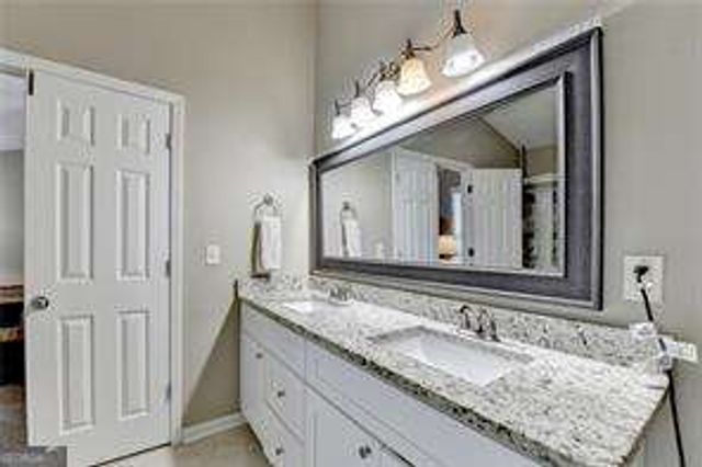 1627 Amhearst Walk Road, Lawrenceville, GA 30043
