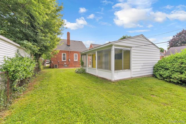 10015 Marion, Redford Charter Township, MI 48239