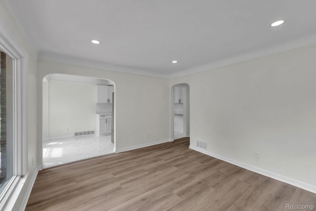 10015 Marion, Redford Charter Township, MI 48239
