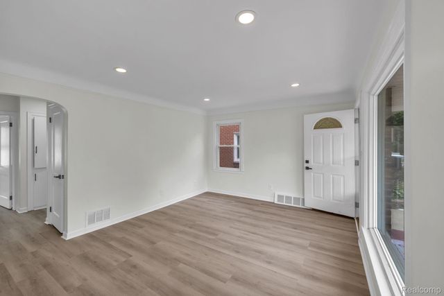 10015 Marion, Redford Charter Township, MI 48239