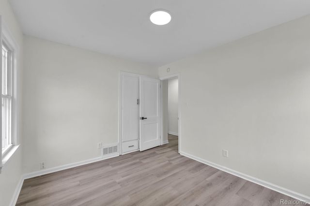 10015 Marion, Redford Charter Township, MI 48239