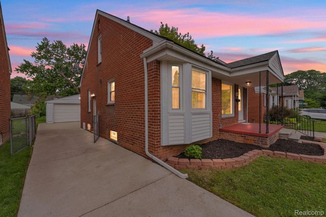 10015 Marion, Redford Charter Township, MI 48239