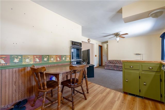 1945 Fairbrook Avenue NE, East Canton, OH 44730