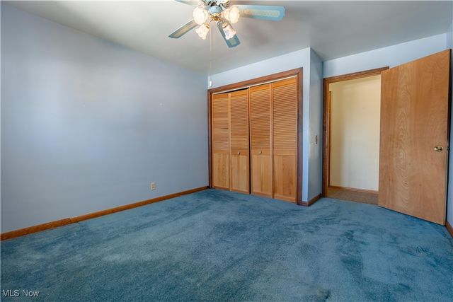 1945 Fairbrook Avenue NE, East Canton, OH 44730