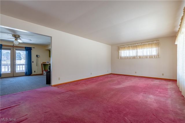 1945 Fairbrook Avenue NE, East Canton, OH 44730