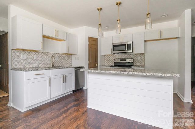 303 Cabarrus Avenue W, Concord, NC 28025