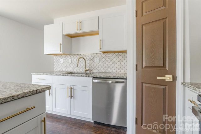 303 Cabarrus Avenue W, Concord, NC 28025